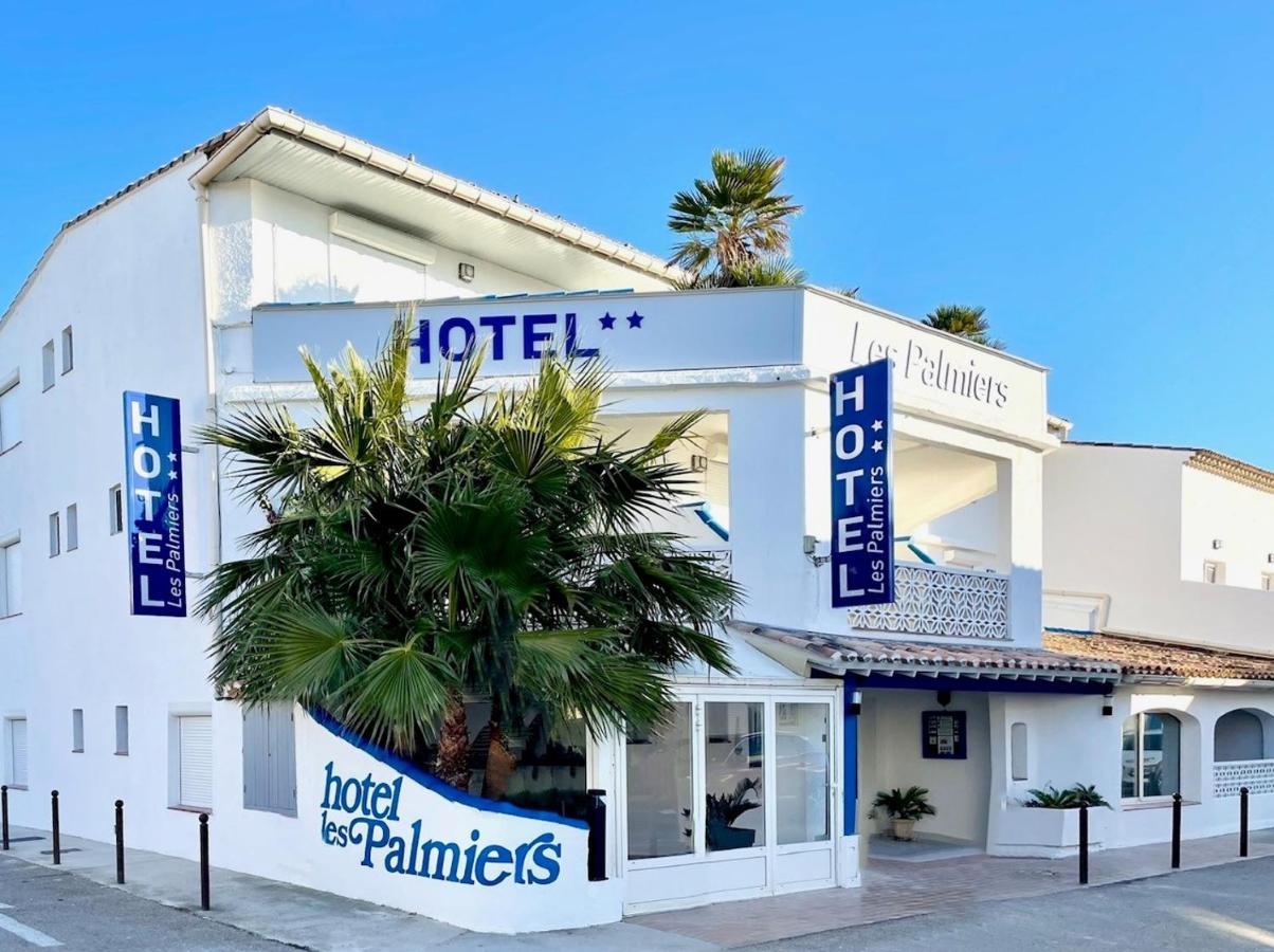 Hotel Les Palmiers En Camargue Сент-Мари-де-ла-Мер Экстерьер фото