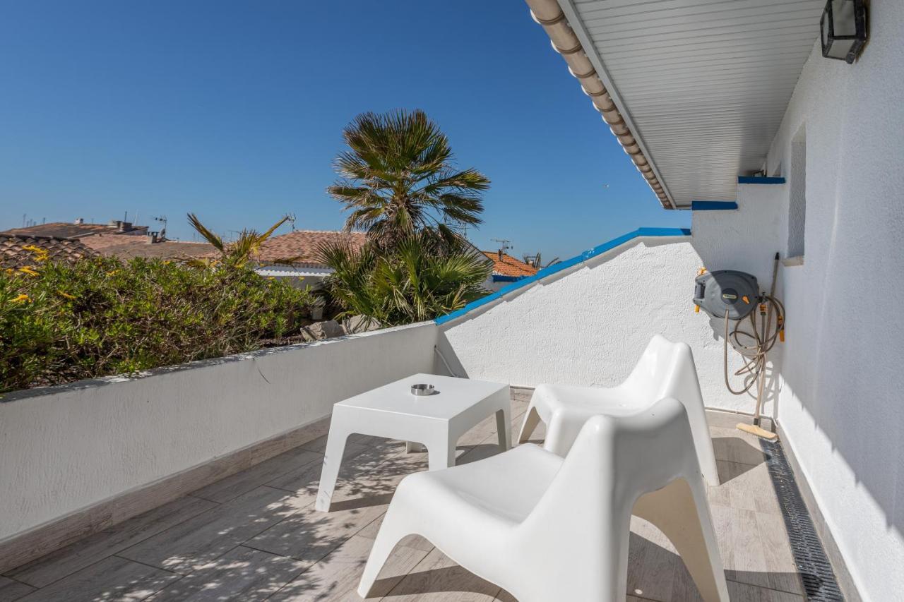 Hotel Les Palmiers En Camargue Сент-Мари-де-ла-Мер Экстерьер фото